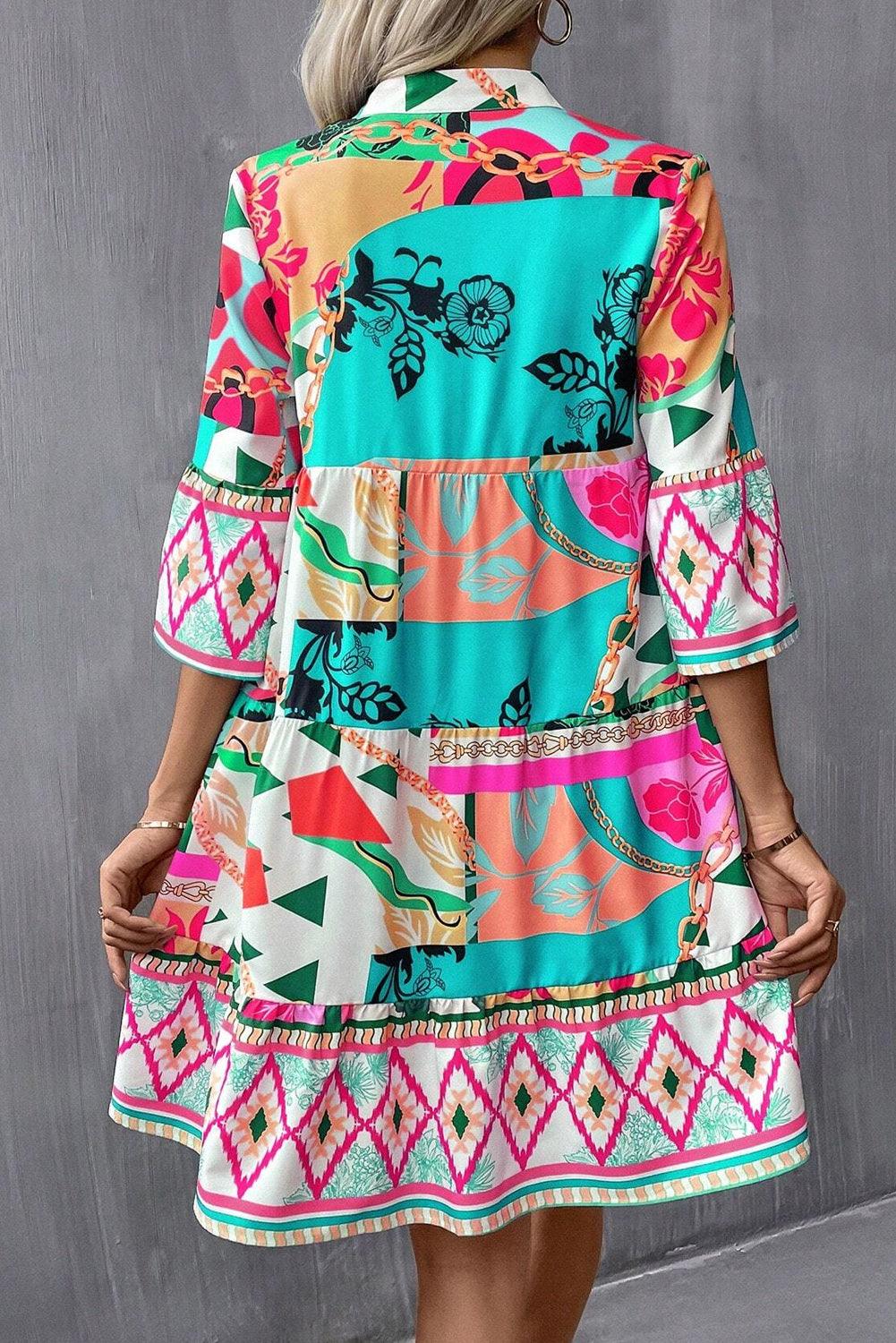 Rianne™ | Abstracte Mini Jurk met Halve Mouwen en Notch Hals - JURKJESWINKELTJE